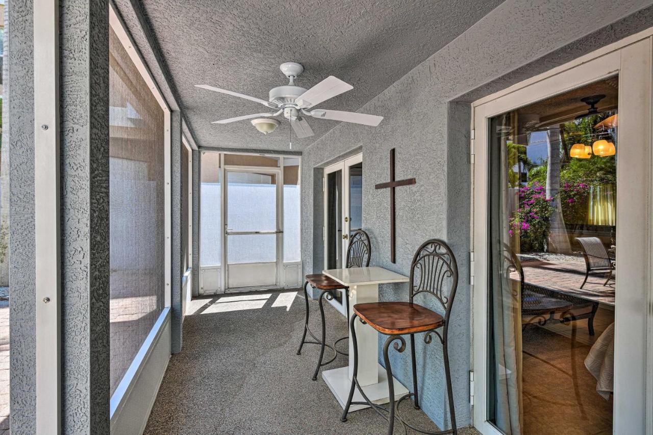 Lido Key Hideout With Patio And Yard And Walk To Beach! Sarasota Zewnętrze zdjęcie